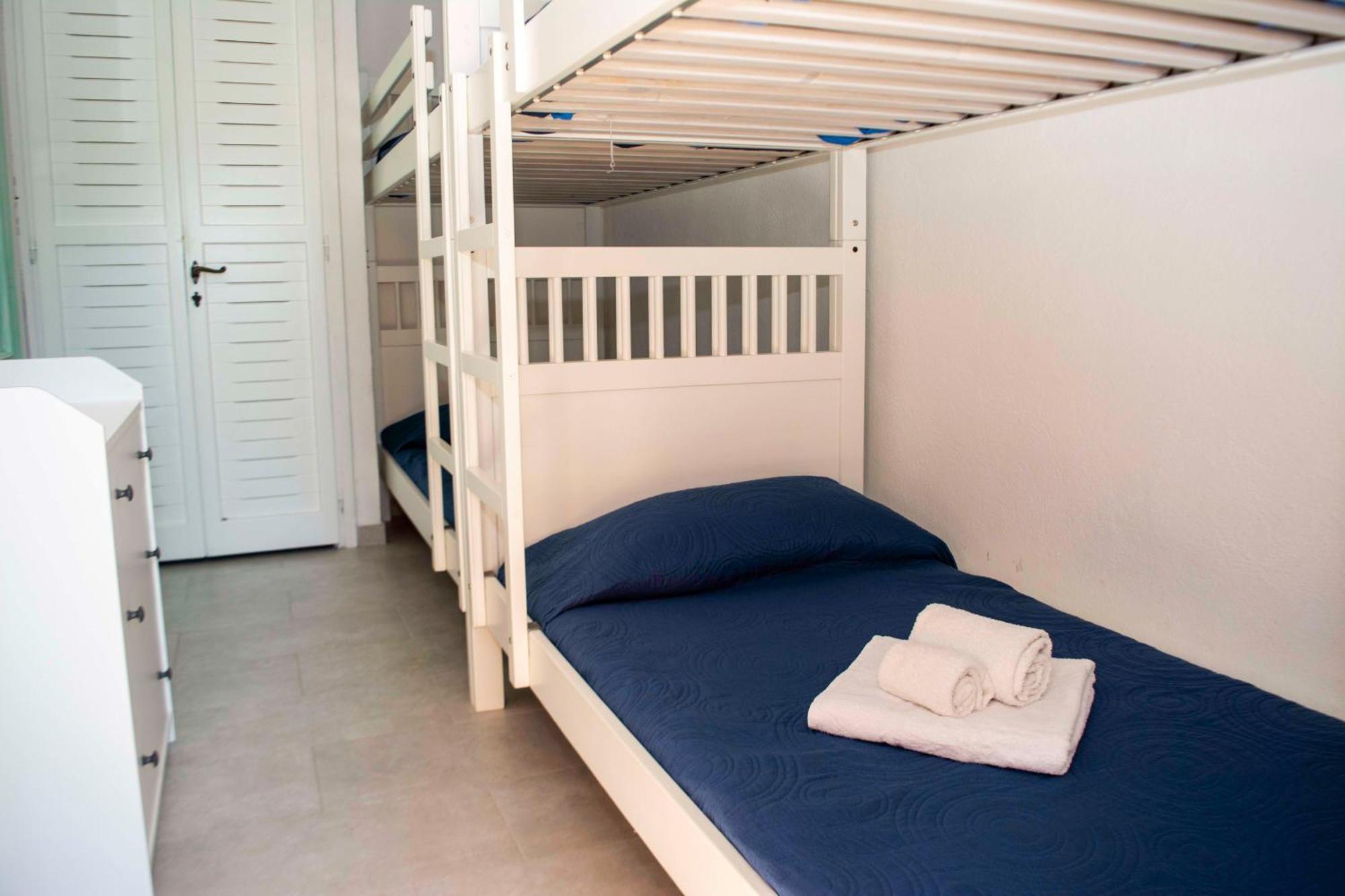 Villa Ampio Trilocale Sul Golfo Di Marinella à Marinella  Extérieur photo